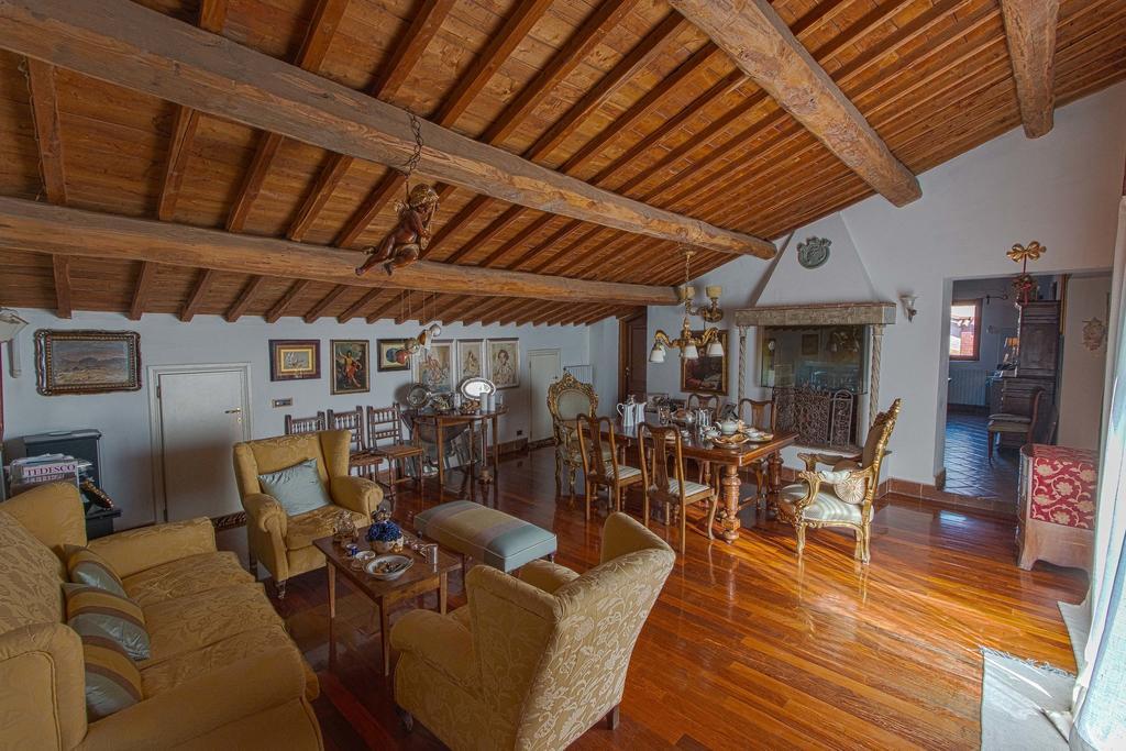 ヴィテルボ The Loft 22 Bed & Breakfast エクステリア 写真